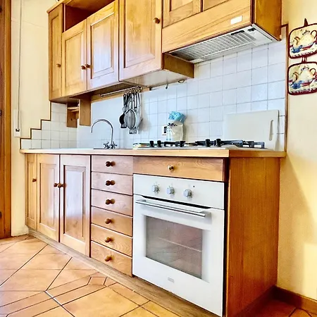 Grande Casa Per 4 - Fra Mare E Collina Appartamento